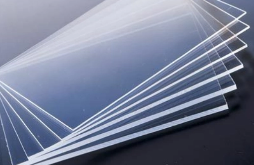 Die schnelle Unterscheidungsmethode für transparente PVC-Folien und transparente PET-Folien.